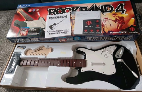 PS4 ROCK BAND FENDER STRATOCASTER Wireless GUITAR ONLY ROCKBAND. FULLY working