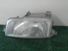 Feu avant (phare) Renault R21
