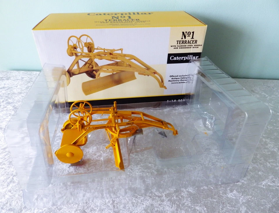 SpecCast Caterpillar No 1 Terracer NIB steel wheel yellow CAT diecast 1:16 ACMOC - Image 2 of 4