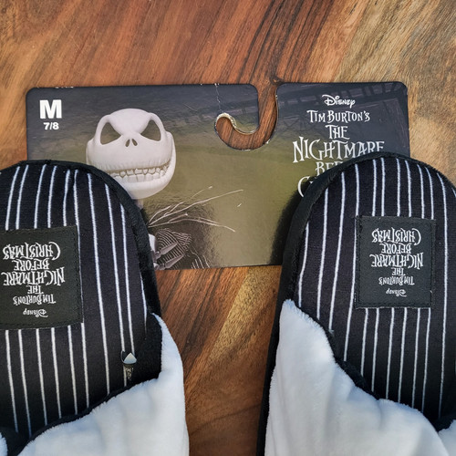 Neu mit Etikett Disney Nightmare Before Christmas Jack Plüsch-Hausschuhe Größe M (7-8) - Bild 7 von 8