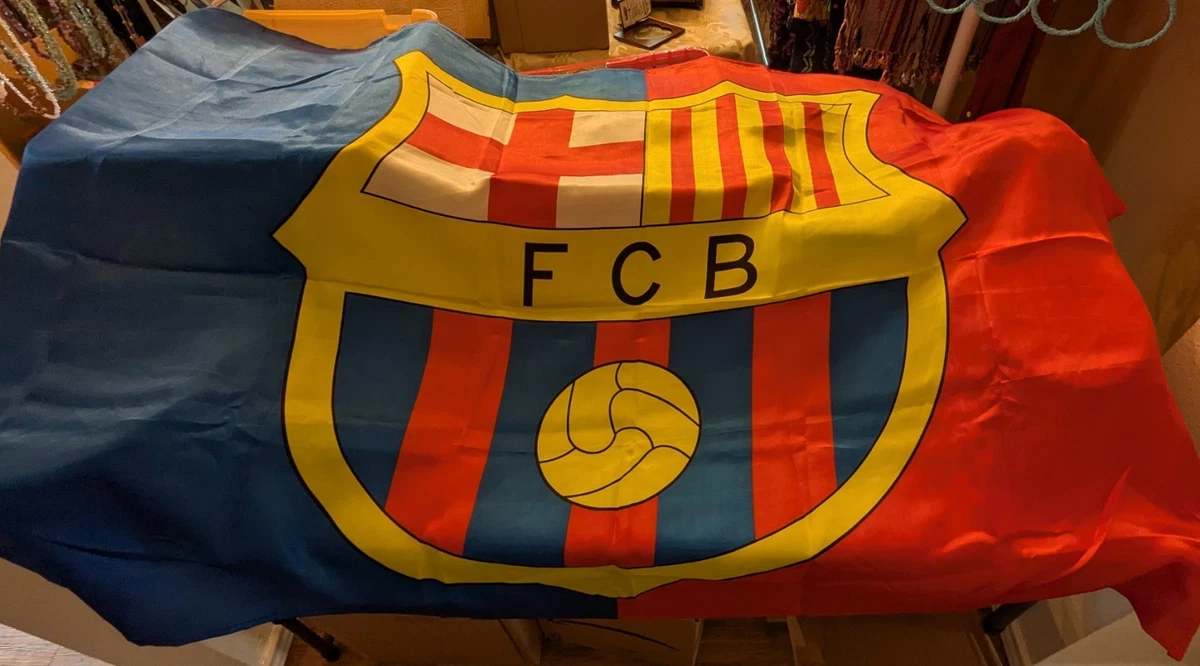FC Barcelona Unisex Adult International Club Soccer Fan Flags for