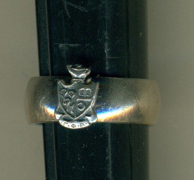 Gamma Phi Beta Sorority Frat Sterling Silver vintage Crest band ring - WoW!