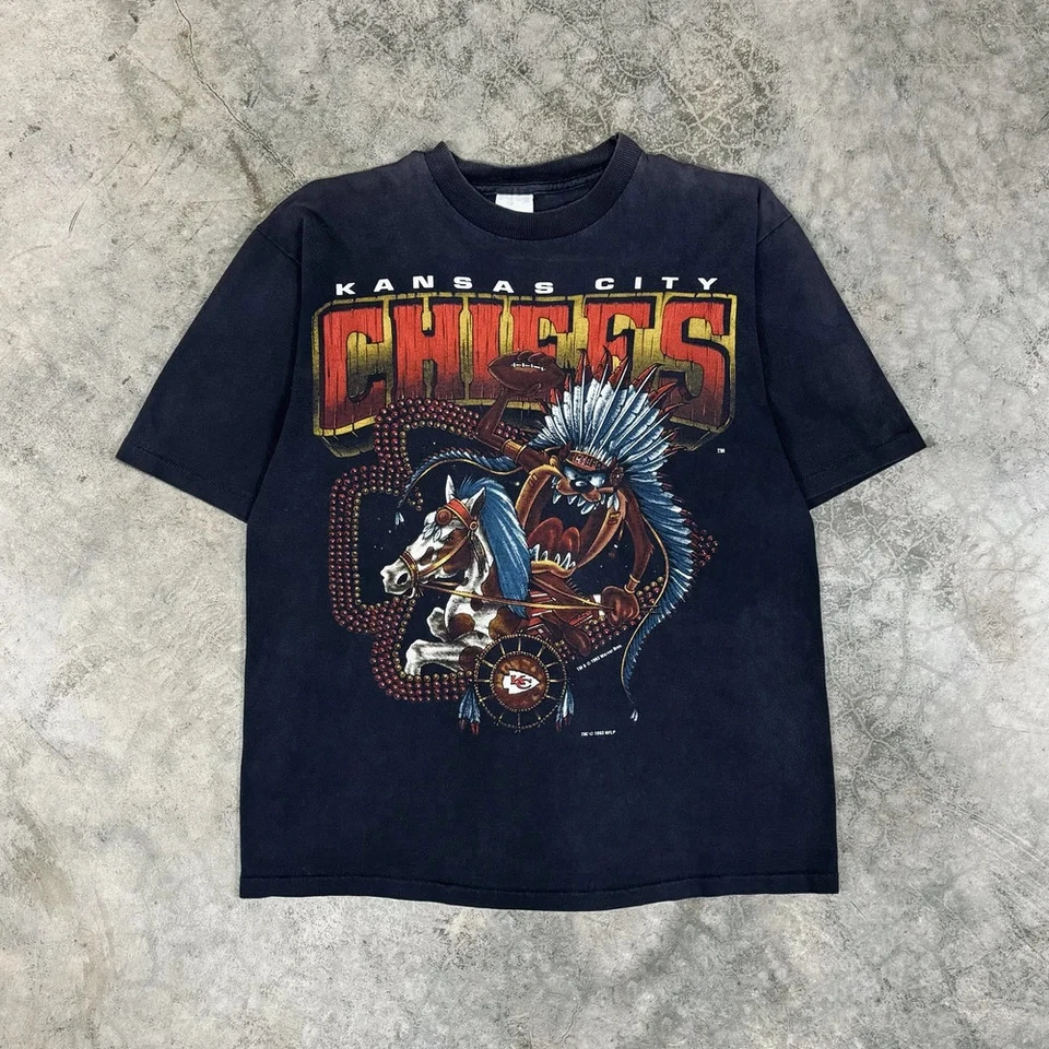 90-е Kansas City Chiefs футболка черный Taz Looney Tunes футболка S-5XL винтажный HN3468 - Изображение 2 из 2
