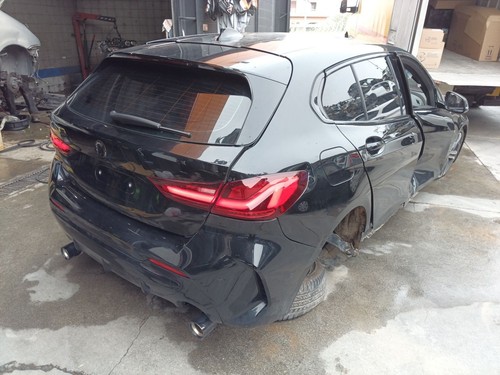 51169460090 APOYABRAZOS CENTRAL / 1435810 PARA BMW 1 F40 118 D - Imagen 4 de 7
