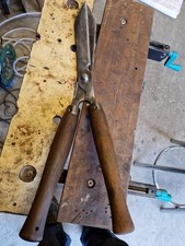 Vintage Heavy-duty Garden Shears