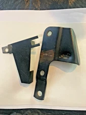 Used Snapper Walk Mower Lower Belt Guide 7032408 / Differential Link 7034179