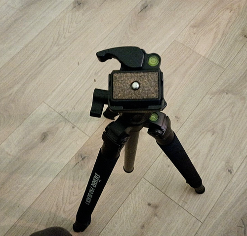 Stativ (Dörr) Pro Black 1.1 Aluminium mit Kugelkopf 1/4 Zoll Wechselplatte - Bild 4 von 6