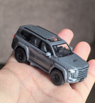 GB Masdi 1:64 Gray LC300 Land Cruiser ORV SUV Sports Model Diecast Collect Car