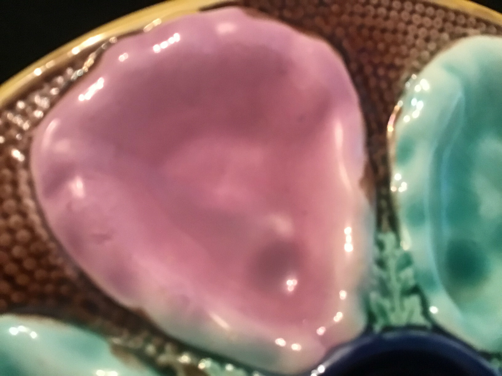 Antique Majolica Oyster Plate, Hand Painted – HARD TO FIND - Picture 9 of 12