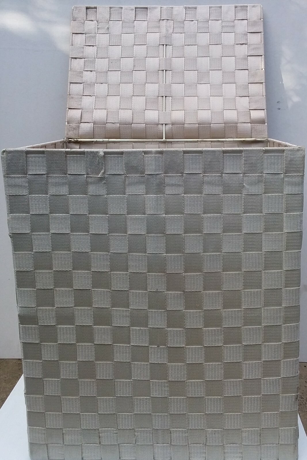 Picture 1 of 4