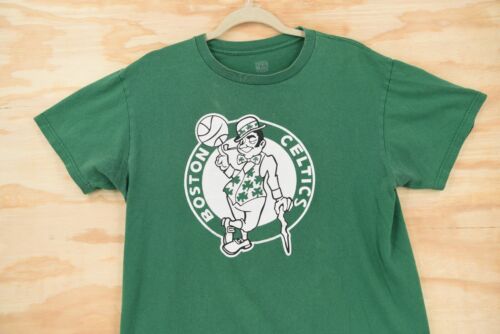 Boston Celtics Larry Bird #33 Hardwood Classics Jersey Style T-Shirt Medium - Picture 9 of 17