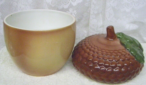 Vintage Acorn Design Tele flora Cookie Candy Goodie Jsr - Picture 2 of 2