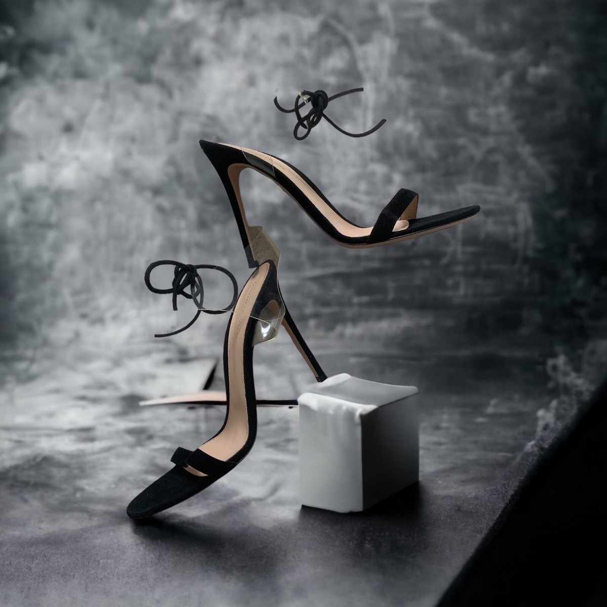 NIB Gianvito Rossi Estelle Suede & Plexi Strap Sandal Heels