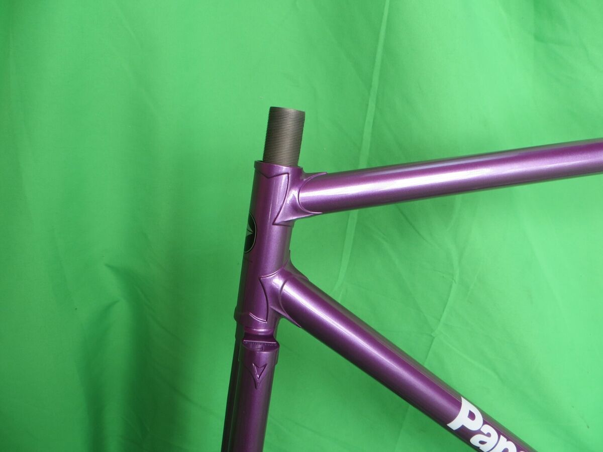 s-l1200.jpg s-l1200.jpg