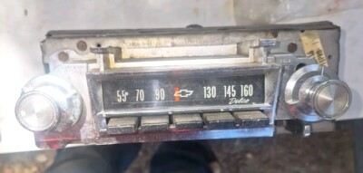 #ad Vintage GM Delco Push button car radio Chevrolet Corvair 986116 Fits Many Models $39.00