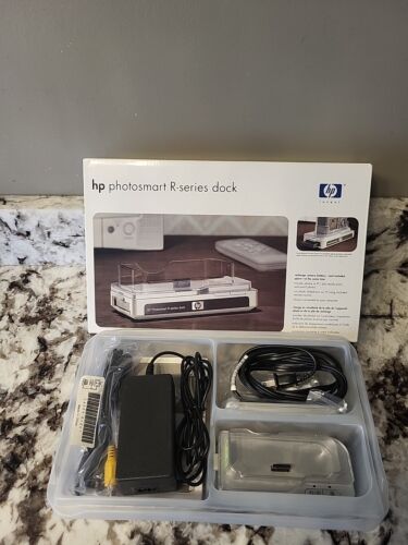 Photosmart Digital Camera HP R707 Digital Camera W R Series Dock Compatible - Picture 6 of 6