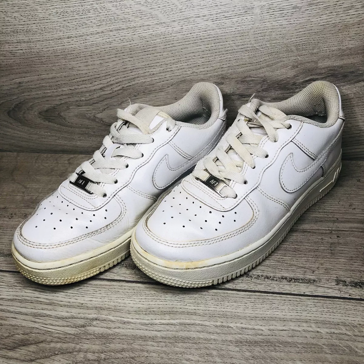 Size 4 nike air force deals 1