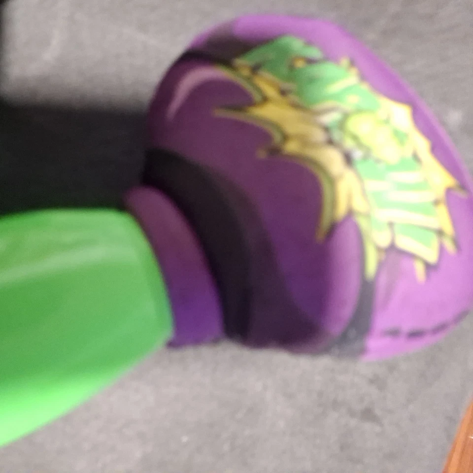 Hasbro Marvel Kapow 2013! Incredible Hulk 10" Peluche Parlante Manos Puño - Probado Foto 3 de 4