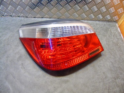 BMW 5 E60 Rücklicht hinten links 7165737 2.00 Diesel 130kw 2006 13732571