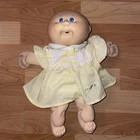 Vtg 1986 Cabbage Patch Kids Baby Doll Blue Eyes Red Signed Bean Bag Butt