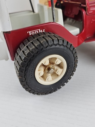 Buggy Tonka Dune 1971 vintage n.º Jeep 2445 con cadena y caja originales - Imagen 9 de 24