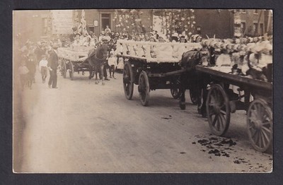 Religion Karnevalsumzug TEMPERANCE Festwagen & Banner um 1900 RPPC