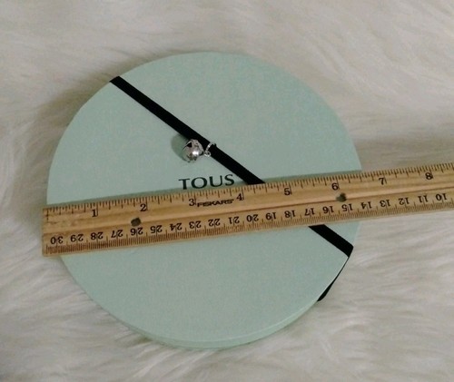 TOUS XXL Flat Green Empty Cardboard Jewelry Box With Elastic Charm Bell. - Picture 9 of 11