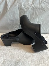 Crocs Mercy Slip Resistant Work Clogs Women's Size 8 Black Slip On Strap Shoes