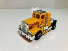 TYCO PETERBUILT " KODAK " Truck in Yellow 4 Magnum 440-X2 NEW Collector Grade