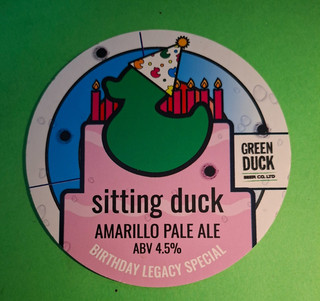 GREEN DUCK brewery SITTING DUCK real ale beer pump clip badge front Stourbridge