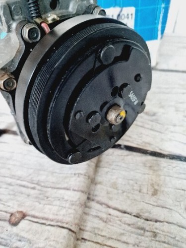 Delphi AC compressor for Alfa Romeo 155 and Chrysler Voyager 2.5 TD - Picture 9 of 11