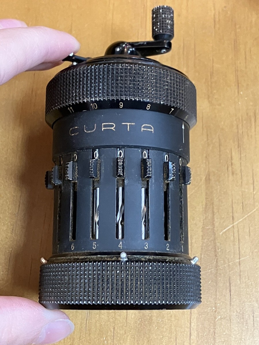 クルマ計算機 TYPE １ Curta Mechanical Calculator University Type I # 34965 1950s