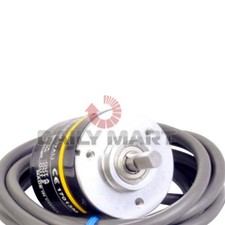 Brand New In Box Omron E6A2-CS5E 60P/R