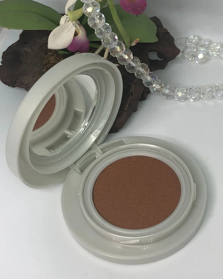 Stila Pivotal Skin Liquid Cushion Makeup Foundation SPF 8 - Shade I -New -Sealed - Image 2 of 4