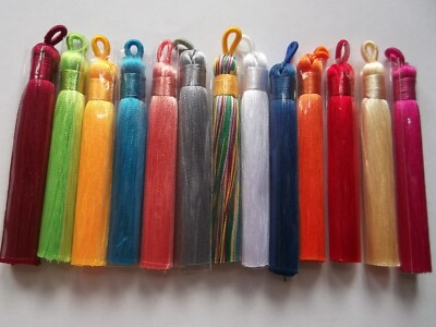 5 seidige 8cm Quasten mit Schlaufen zum Kartenbasteln, Lesezeichen, Bling und Basteln