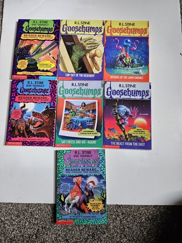 Goosebumps R.L Stein Paperback Books Mixed Lot of 7 Scholastic  - Bild 1 von 5