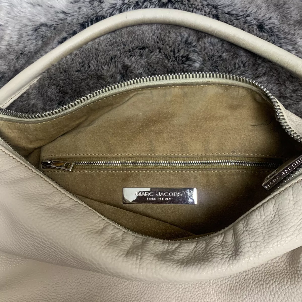 Marc by Marc Jacobs Beige Leather Hobo Shoulder Bag