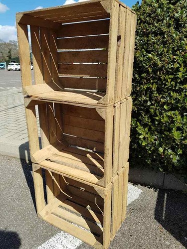 BARGAIN CLEARANCE WOODEN VINTAGE APPLE CRATES FOR STORAGE, SHELVES, SHOP DISPLAY - Picture 6 of 6