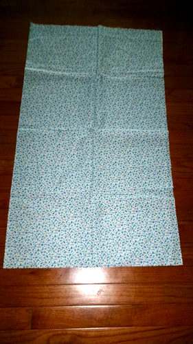 BTHY VTG PETER PAN TINY PINK BLUE FLOWER COTTON CALICO FABRIC 43"W QUILTING DOLL - Picture 2 of 2