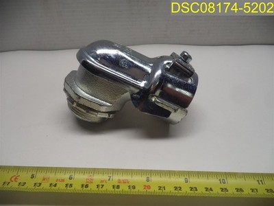 Thomas & Betts 1-1/4'' 90 Degree Tite Bite Insulated Flex Connector