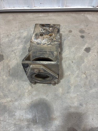 Freightliner FLD120 Cab Mount. PN: 15-12621-000-K - Picture 4 of 11