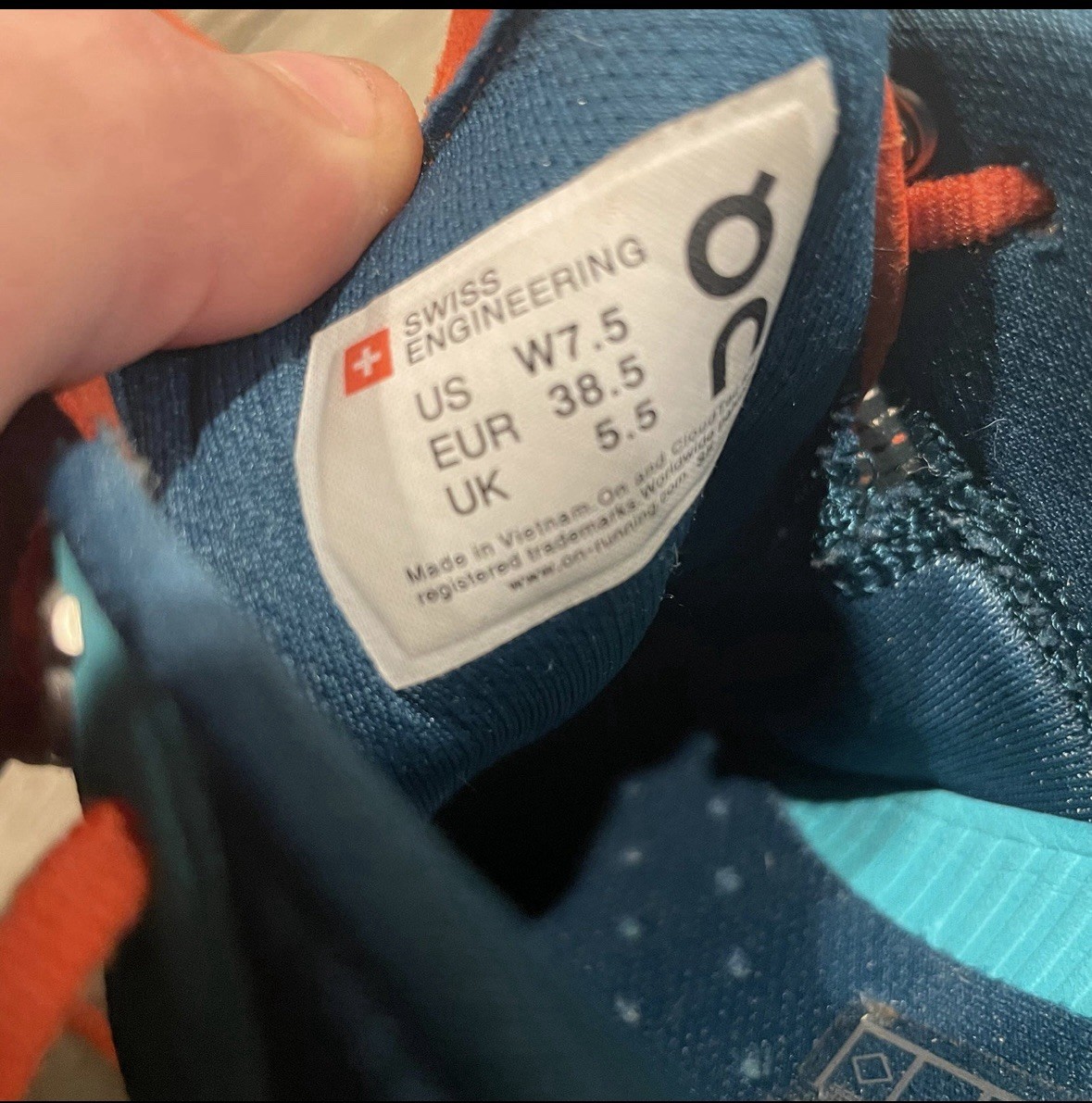 On Cloud Cloudflow Performance Sneakers Women’s 7… - image 10