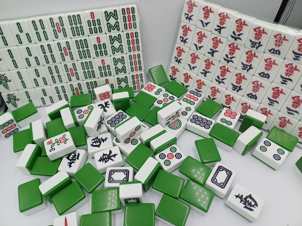 44mm Chinese Mahjong Game Set Tiles Mah Jong BLUE English Characters Games - Image 2 of 4