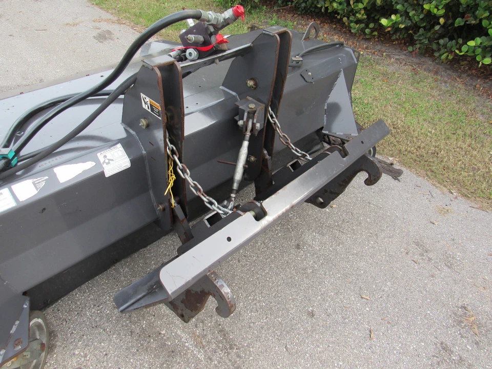 Paladin Sweepster CS 203 hidráulico de alto volteo 84” colector barredora cargadora de ruedas Foto 4 de 4