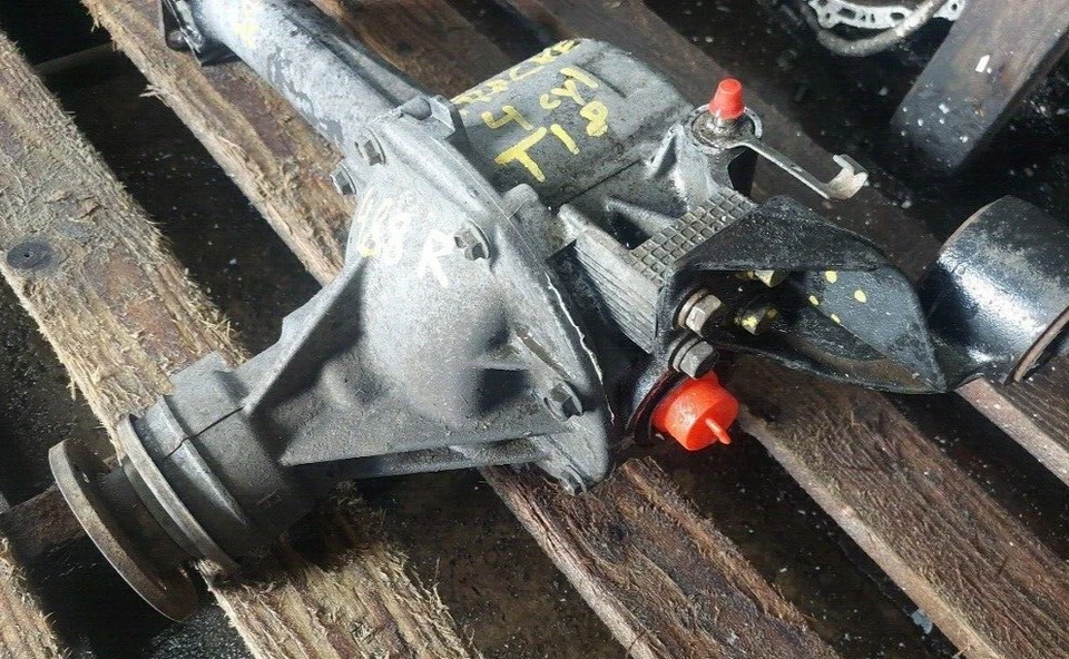 1999-2004 Chevrolet Tracker 2.0 A/T Front Axle Differential Carrier 4.88 Ratio - Image 3 of 3