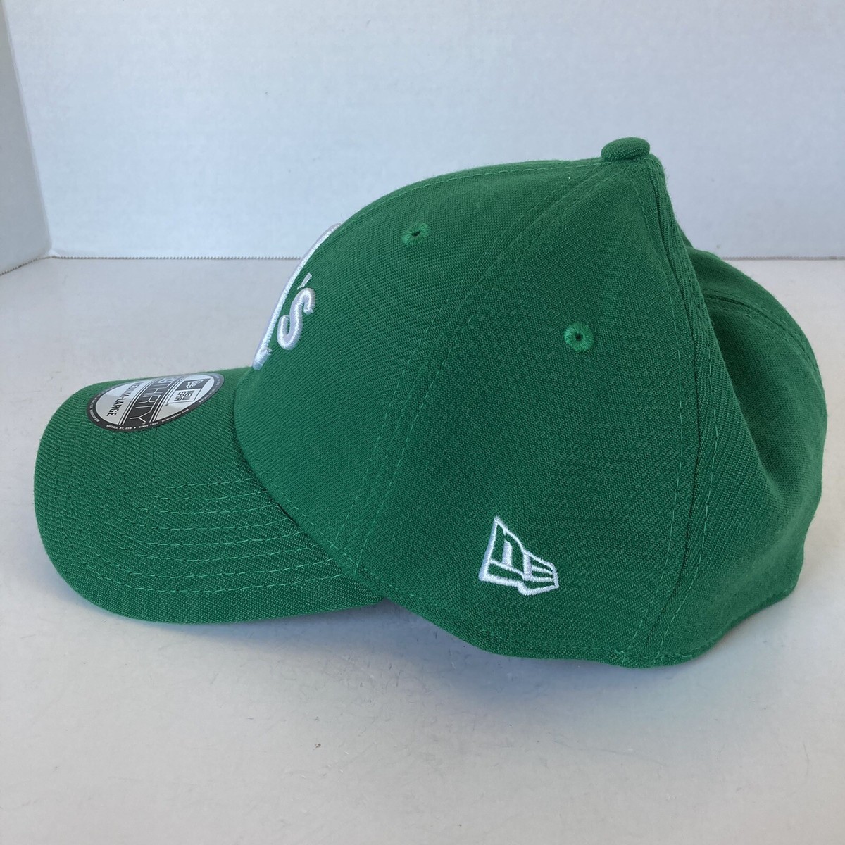 Oakland Athletics MLB New Era 39Thirty Flex-Fit M/L Medium  display picture 1