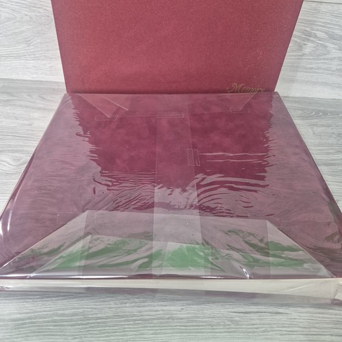 Vintage Velvet Red Photo Album 14" x 15" New Sealed Weddings Family Pictures - Foto 4 di 6