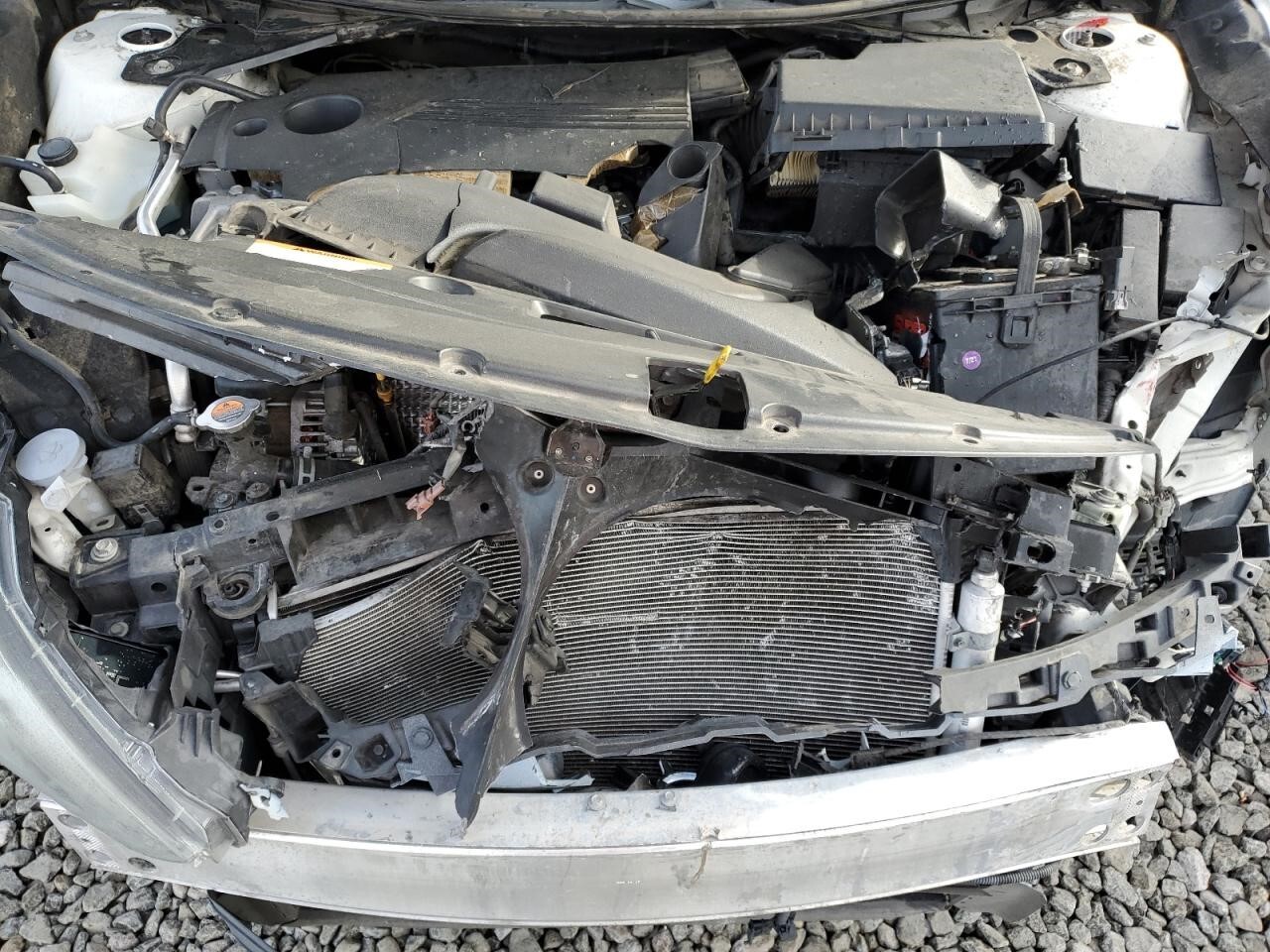 Used Front Frame Crossmember fits: 2017 Nissan Altima Front suspension 2.5L 4 cy