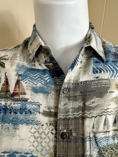 Batik Bay Hawaiian Button Up Short Sleeve Shirt Mens Size M Rayon Tan Blue - Picture 7 of 17
