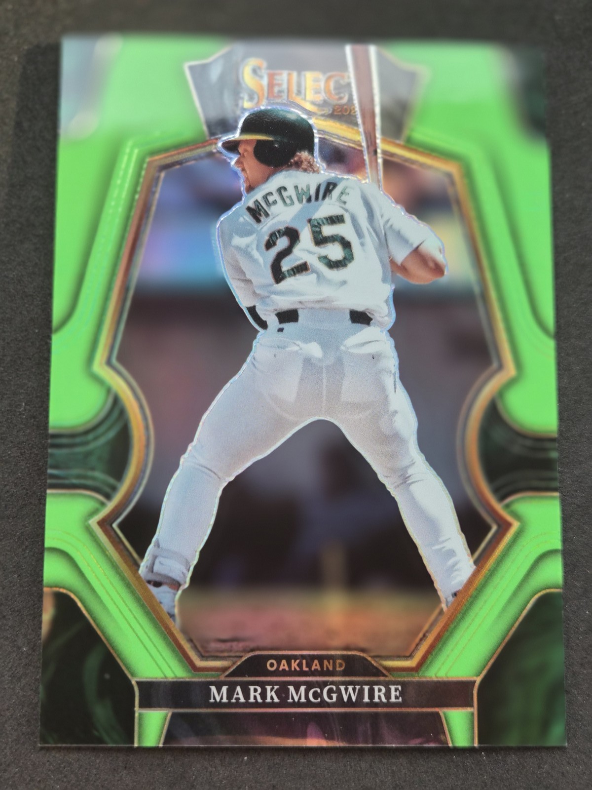 2023 Panini Select #118 Mark McGwire Neon Green Prizm #/75